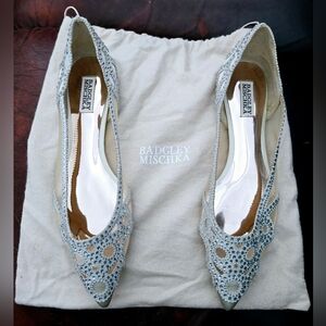 Badgley Mischka Women's Silver Embellished Flats
